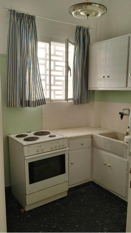 Paris Spacious Beach Apartment Лоутраки Экстерьер фото