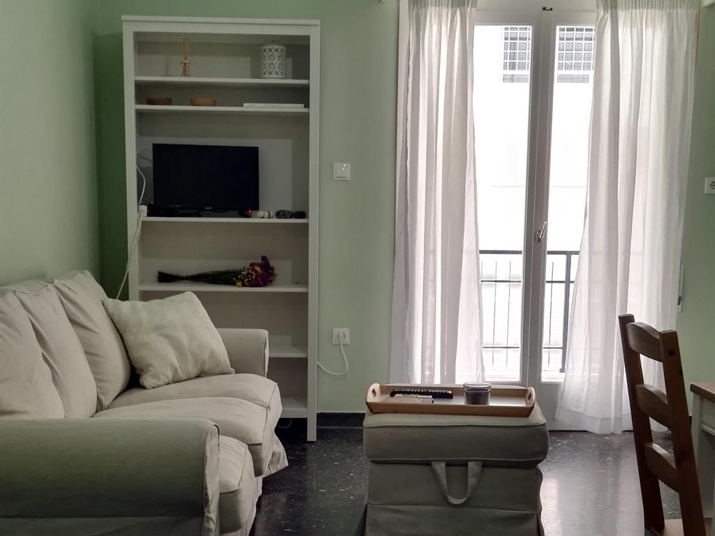 Paris Spacious Beach Apartment Лоутраки Экстерьер фото