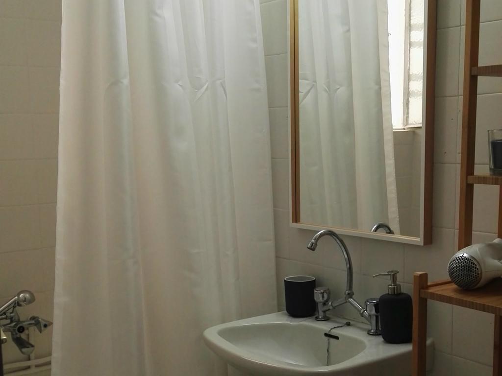 Paris Spacious Beach Apartment Лоутраки Экстерьер фото